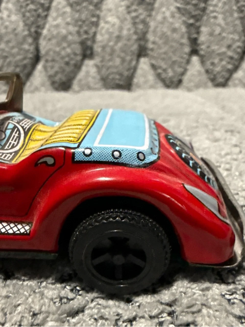 VINTAGE 1960S TIN PLATE FRICTION DRIVE KASHIWAI LUCKY TOY JAPAN MG SPORTS CAR